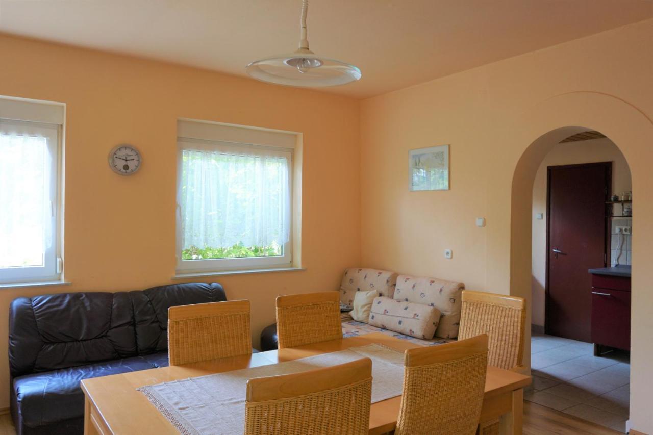 Ferienhaus Plattensee/Balaton Szolad Bagian luar foto